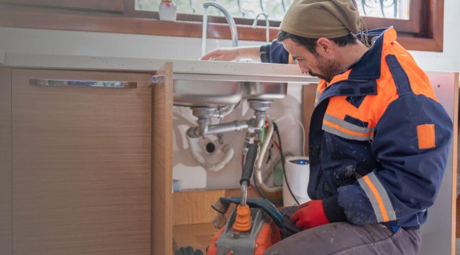 Expert burst pipe repair services in Maxwell, TX